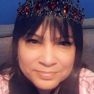 Meet your Posher, Aileen